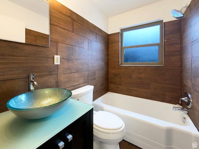 2943 S 400 W, Bountiful, UT 84010 - bathroom featuring vanity, toilet, and shower / bathtub combination