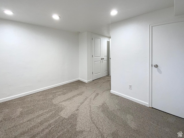 2943 S 400 W, Bountiful, UT 84010 - spare room with recessed lighting, baseboards, and light colored carpet