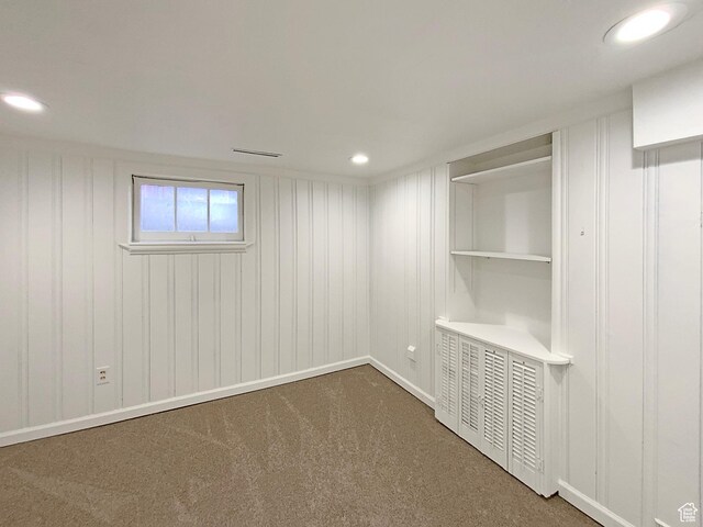 2943 S 400 W, Bountiful, UT 84010 - interior space with baseboards, dark carpet, and recessed lighting