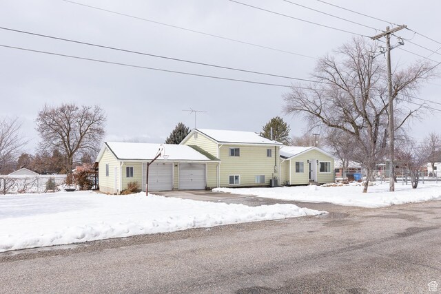 93 N 200 W, Smithfield, UT 84335 - split level home featuring a garage