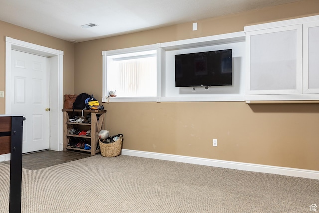 93 N 200 W, Smithfield, UT 84335 - interior space with light colored carpet, visible vents, and baseboards