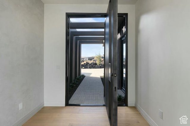2655 W Shoshoni Trl, St George, UT 84770 - interior space featuring light wood-style floors and baseboards