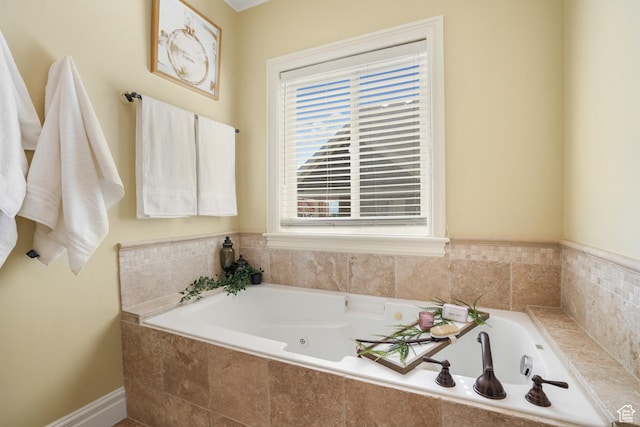 1429 E Chateau Ridge Way S, Sandy, UT 84092 - bathroom featuring a tub with jets