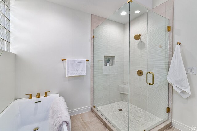 38 S 1840 W, St George, UT 84770 - full bathroom featuring a stall shower and baseboards