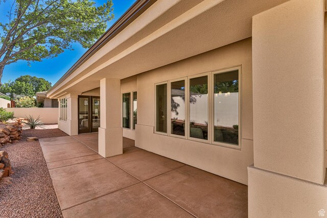 38 S 1840 W, St George, UT 84770 - view of patio / terrace with fence