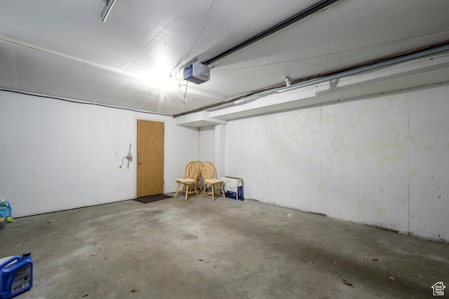 488 E 200 S Unit A3, Clearfield, UT 84015 - garage with a garage door opener