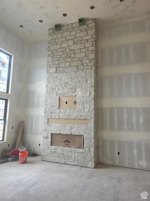 1419 E Heights Way, Fruit Heights, UT 84037 - view of unfurnished living room