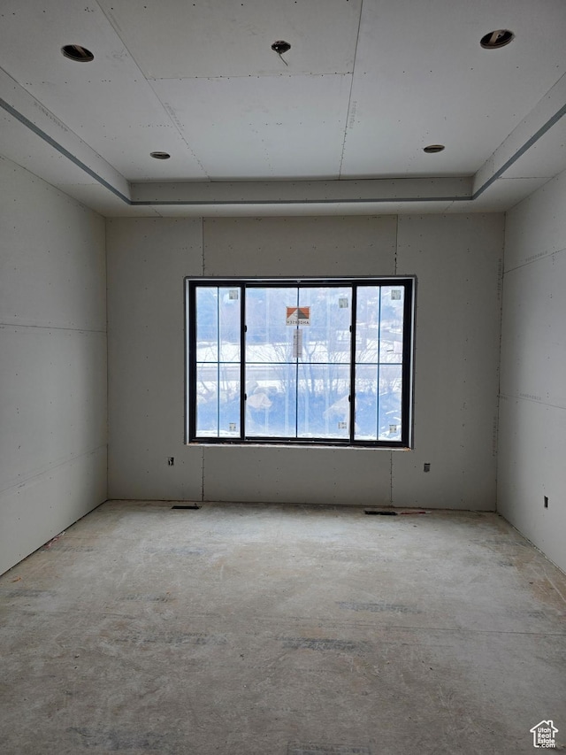 1419 E Heights Way, Fruit Heights, UT 84037 - spare room featuring concrete flooring