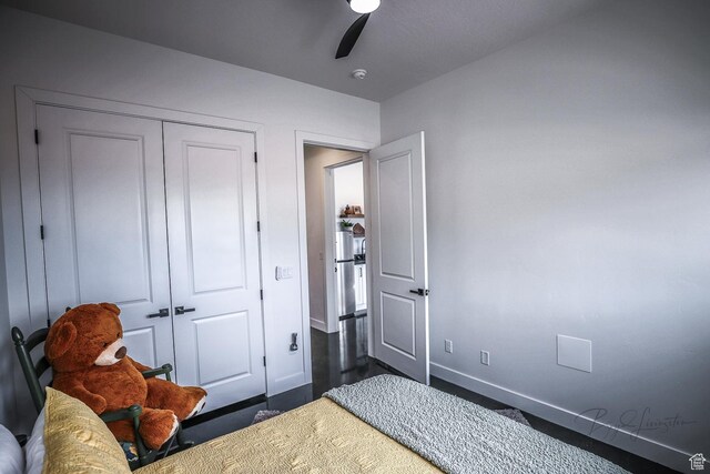 2906 N Purple Sage Rd, Apple Valley, UT 84737 - bedroom with baseboards, a closet, and ceiling fan