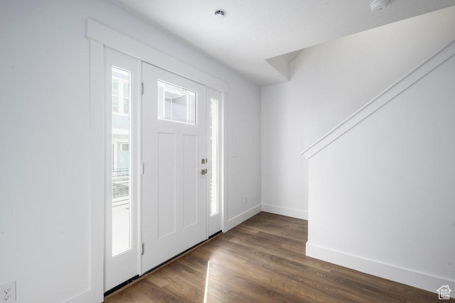 1753 W 160 S Unit 45, Pleasant Grove, UT 84062 - foyer featuring baseboards and wood finished floors