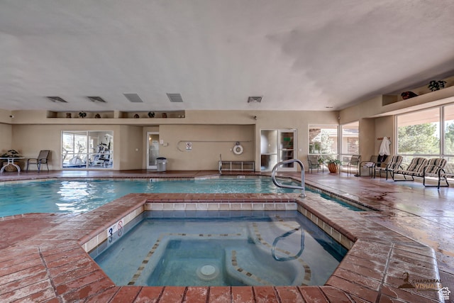 1163 W Sunrise Cir, Washington, UT 84780 - pool featuring an indoor hot tub