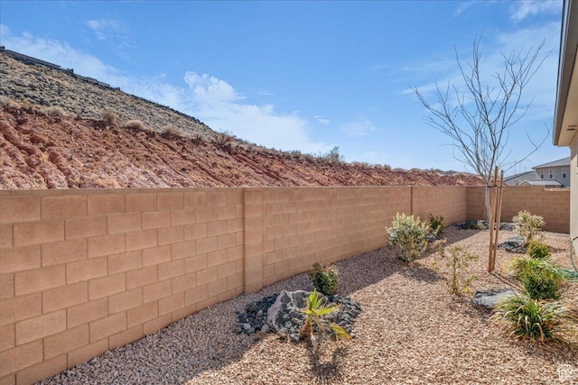 1466 N Arena Roja Dr, Washington, UT 84780 - view of yard featuring a fenced backyard