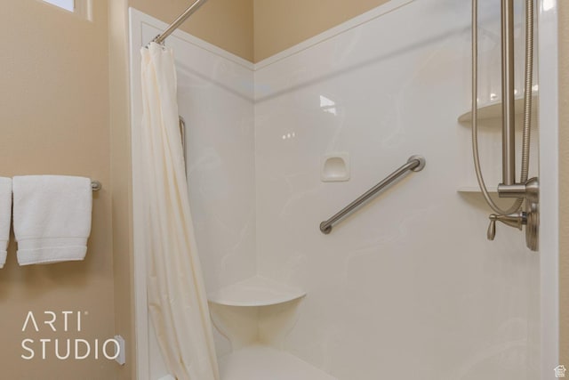 1109 N Ventana Dr, Washington, UT 84780 - bathroom featuring a stall shower
