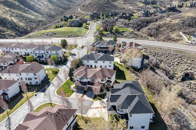 898 E Tendoy Ct S, Draper, UT 84020 - bird's eye view featuring a mountain view and a residential view
