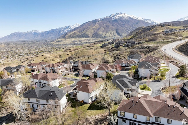 898 E Tendoy Ct S, Draper, UT 84020 - drone / aerial view featuring a mountain view and a residential view