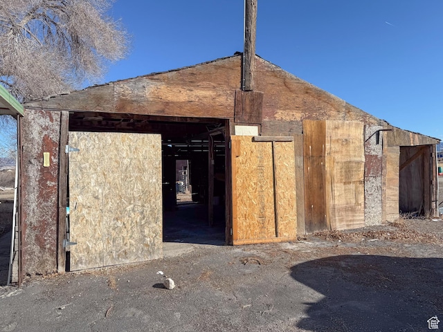 2427 E Main St, Wellington, UT 84542 - exterior space with an outbuilding
