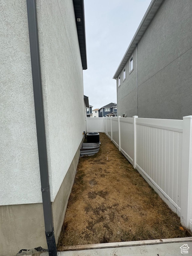 4834 E Hidden Steppe Bnd, Eagle Mountain, UT 84005 - view of property exterior with fence