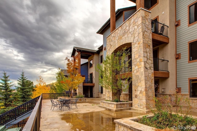 2653 W Canyons Resort Dr Unit 226, Park City, UT 84098 - view of patio with outdoor dining space