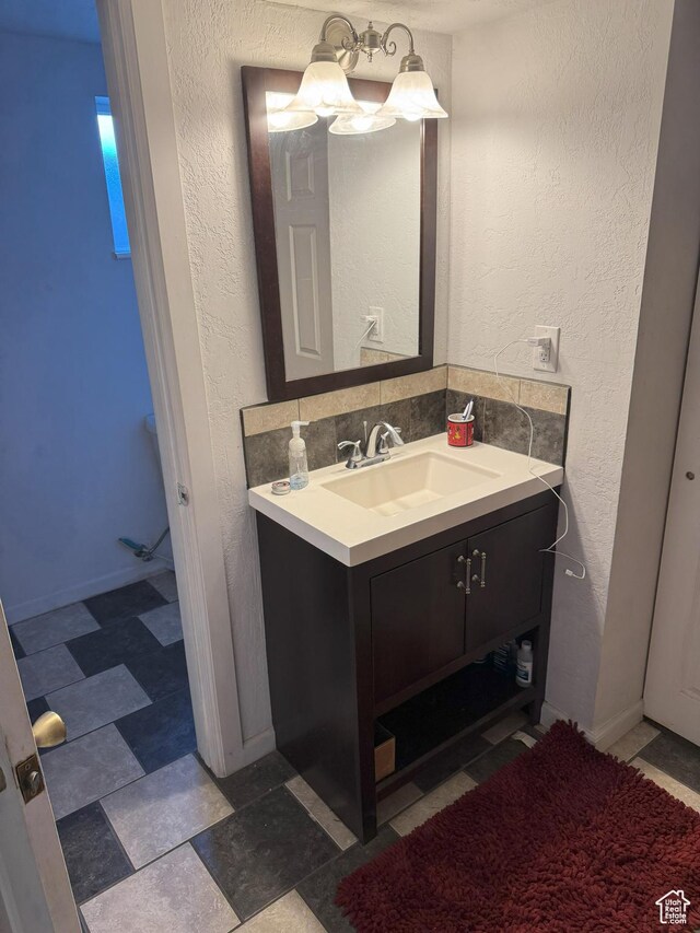 1305 W Pinewood Dr, Taylorsville, UT 84123 - photo 34