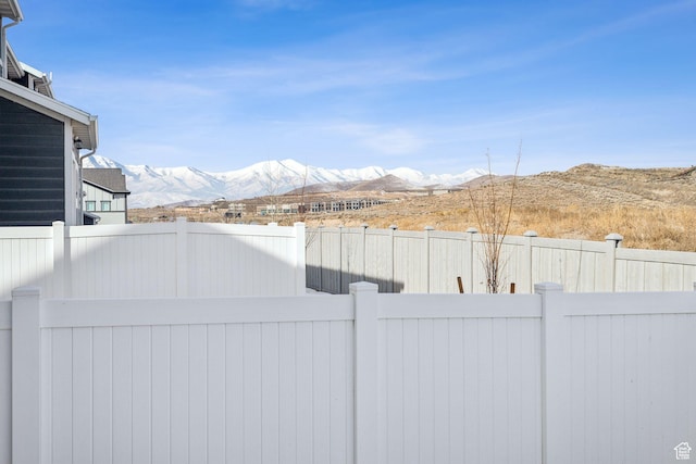 4473 E Hurstbourne Dr, Eagle Mountain, UT 84005 - view of yard featuring fence and a mountain view