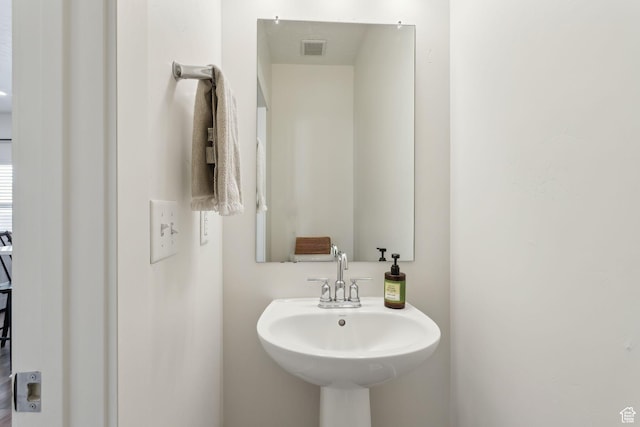 4473 E Hurstbourne Dr, Eagle Mountain, UT 84005 - bathroom with visible vents and a sink