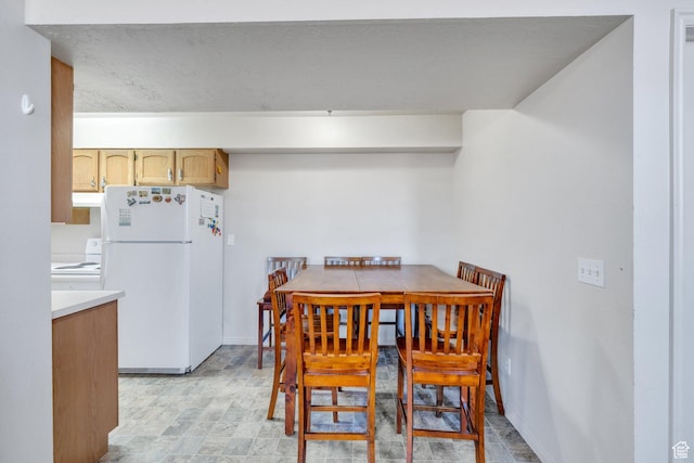 134 N 300 W, Spanish Fork, UT 84660 - dining area featuring baseboards