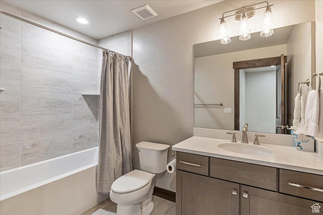 14408 N Buck Horn Trl N Unit 52C, Kamas, UT 84036 - bathroom with toilet, wood finished floors, vanity, visible vents, and shower / tub combo with curtain