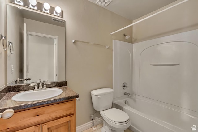 full bath featuring bathtub / shower combination, visible vents, toilet, vanity, and baseboards