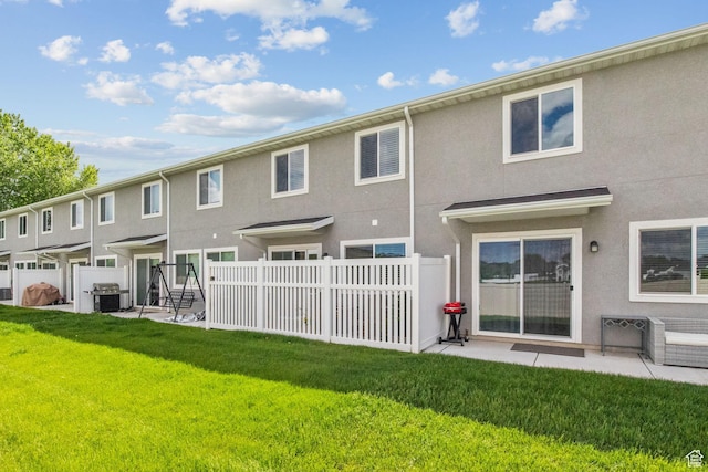 6471 S Aspen Ln, South Weber, UT 84405 - back of house featuring a patio and stucco siding