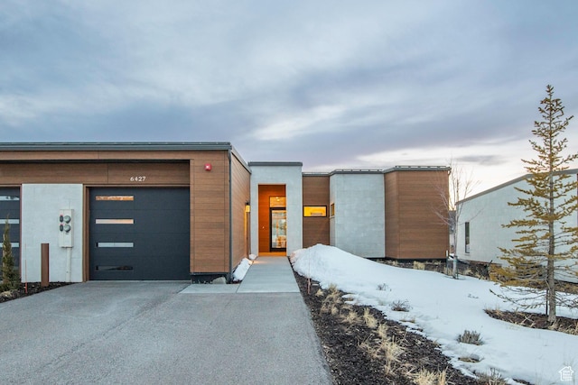 6427 Double Deer Loop, Park City, UT 84098 - contemporary home with driveway and a garage