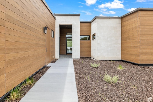 6427 Double Deer Loop, Park City, UT 84098 - doorway to property with concrete block siding