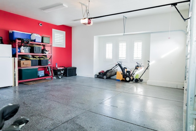 14102 S Sleepy Oaks Ln, Herriman, UT 84096 - garage with a garage door opener