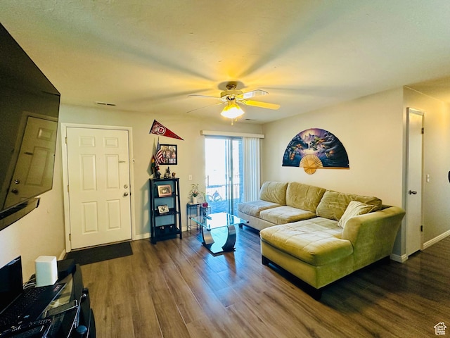 4110 S Oak Meadows Dr Unit 20, Taylorsville, UT 84123 - living area featuring visible vents, ceiling fan, baseboards, and wood finished floors