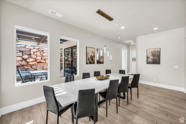 5159 W 2200 S, Hurricane, UT 84737 - dining area featuring light wood finished floors, recessed lighting, visible vents, and baseboards