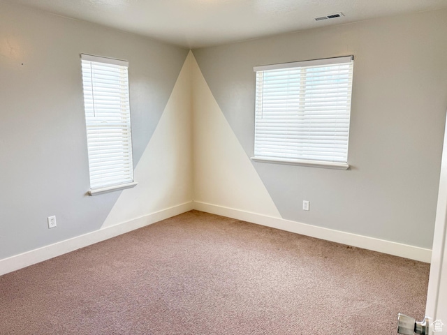 2825 S 400 W, Vernal, UT 84078 - carpeted empty room featuring baseboards