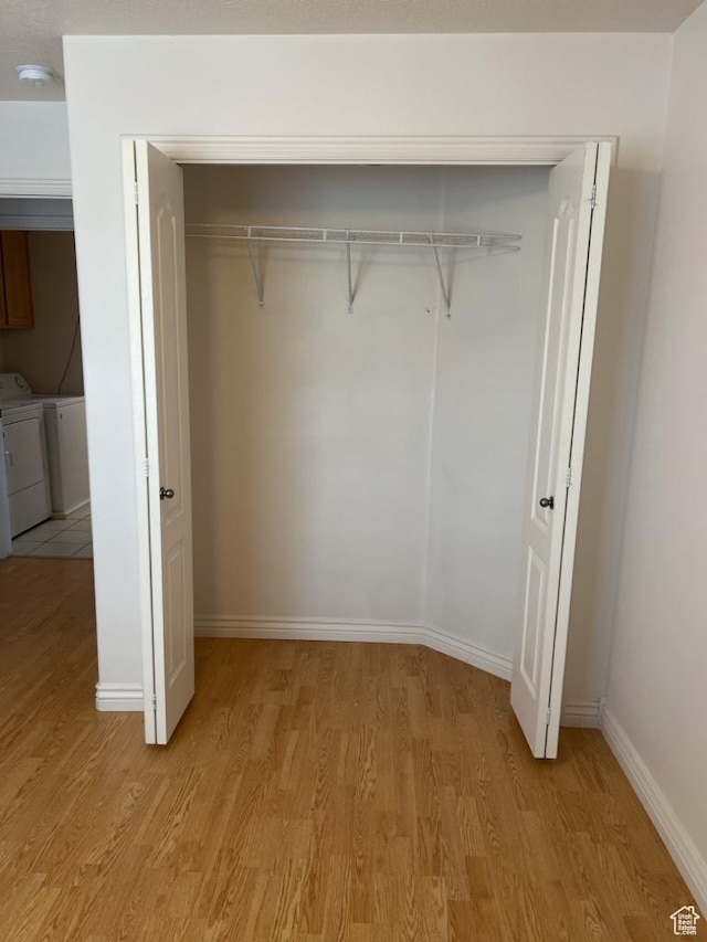 196 E Spencer Peak Way S Unit D9, Draper, UT 84020 - closet with washer and clothes dryer