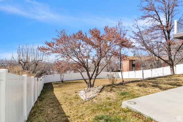 2172 S Dakota Ave, Provo, UT 84606 - view of yard featuring a fenced backyard