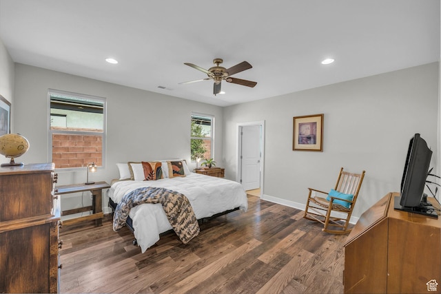 530 W Cougar Way, Ivins, UT 84738 - bedroom featuring baseboards, visible vents, wood finished floors, and recessed lighting