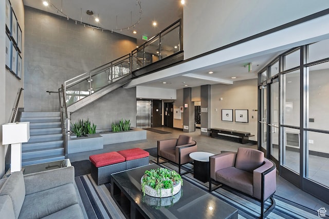 350 S 200 E Unit 404, Salt Lake City, UT 84111 - building lobby featuring stairs