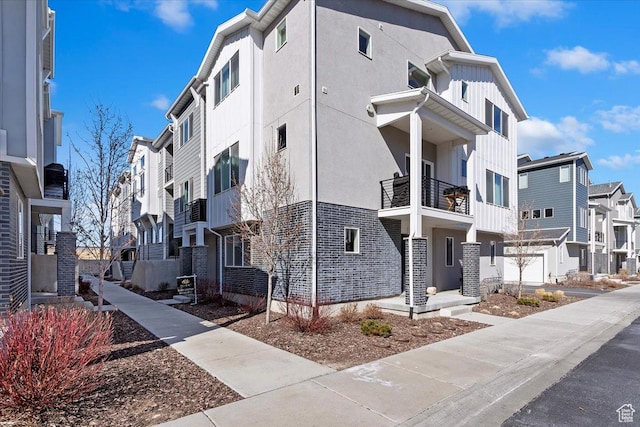 view of property with a residential view