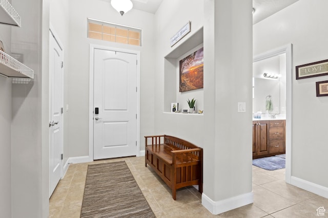 529 E Dry Ln, Washington, UT 84780 - foyer entrance with light tile patterned floors and baseboards