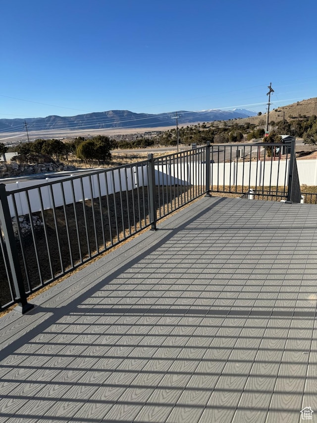 906 S 950 E, Ephraim, UT 84627 - wooden deck with a mountain view