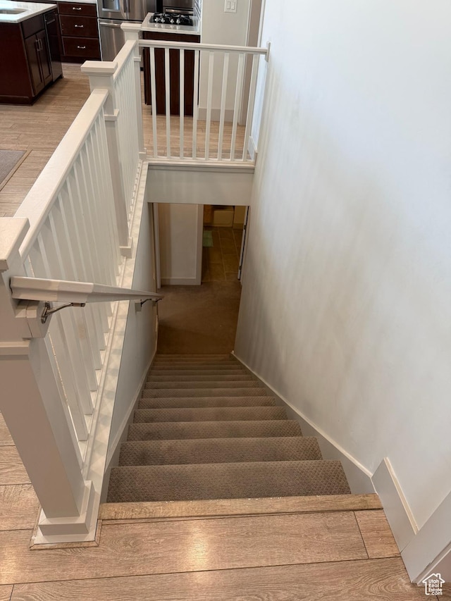 6274 N Vernon Dr E, Eagle Mountain, UT 84005 - view of stairway