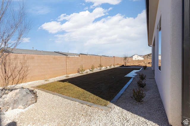 4085 E El Capitan Way, St George, UT 84790 - view of yard with a fenced backyard