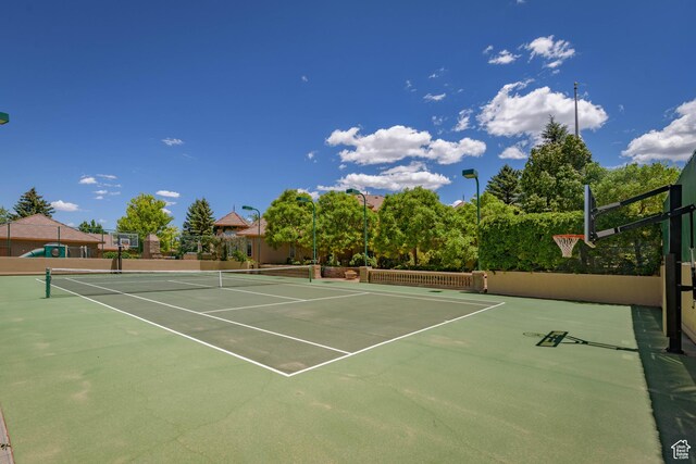 290 E 200 S, Parowan, UT 84761 - view of tennis court featuring fence