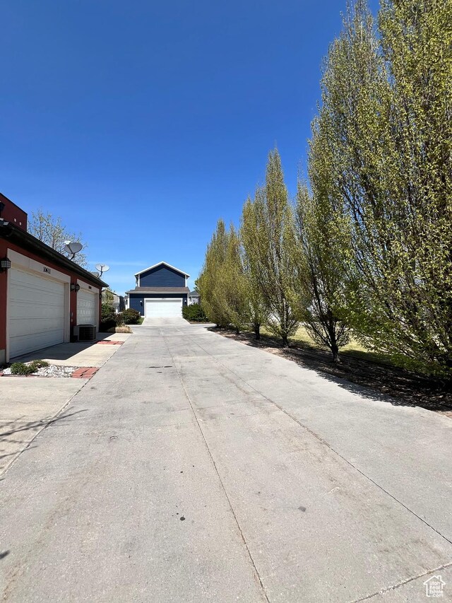 10611 S Oquirrh Lake Rd W, South Jordan, UT 84009 - view of road