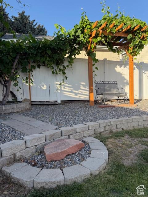 10063 N Poplar Ct, Cedar Hills, UT 84062 - view of side of home with a patio