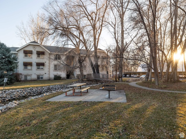 177 S 1050 W Unit 19, Provo, UT 84601 - view of property's community with a patio area and a lawn