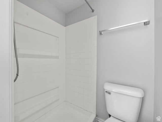 177 S 1050 W Unit 19, Provo, UT 84601 - bathroom with tiled shower and toilet