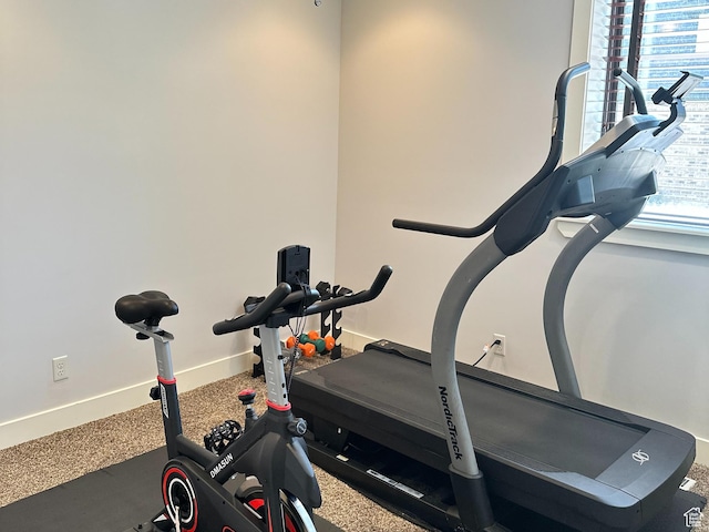 267 E Lucky Star Way, Farmington, UT 84025 - exercise room featuring baseboards